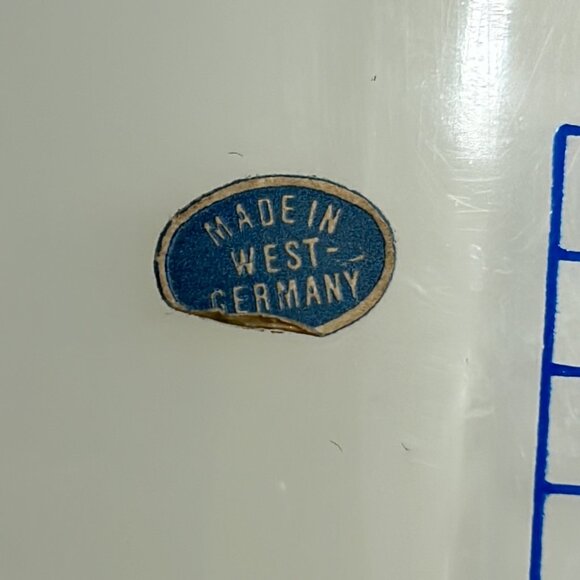 Vintage Set 10 Graduated Plastic Beakers West Germany Liquid Measurements Ohaus - Picture 6 of 10